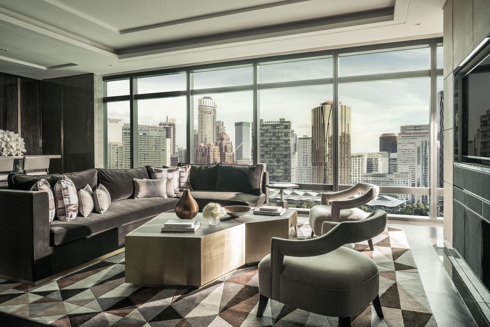 Four Seasons Hotel