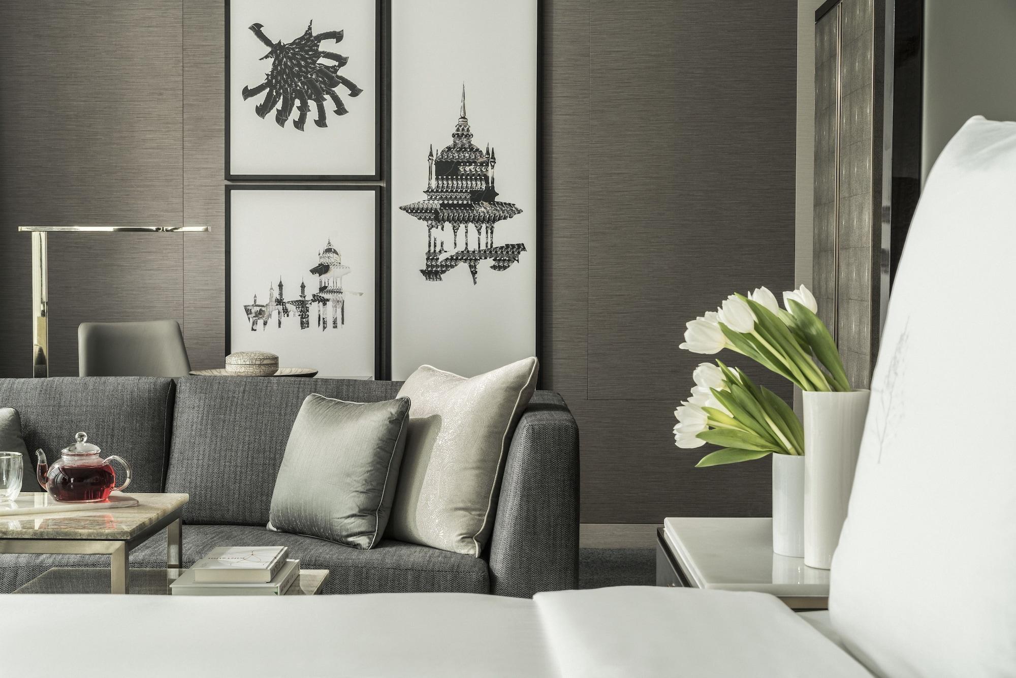 Four Seasons 5*
