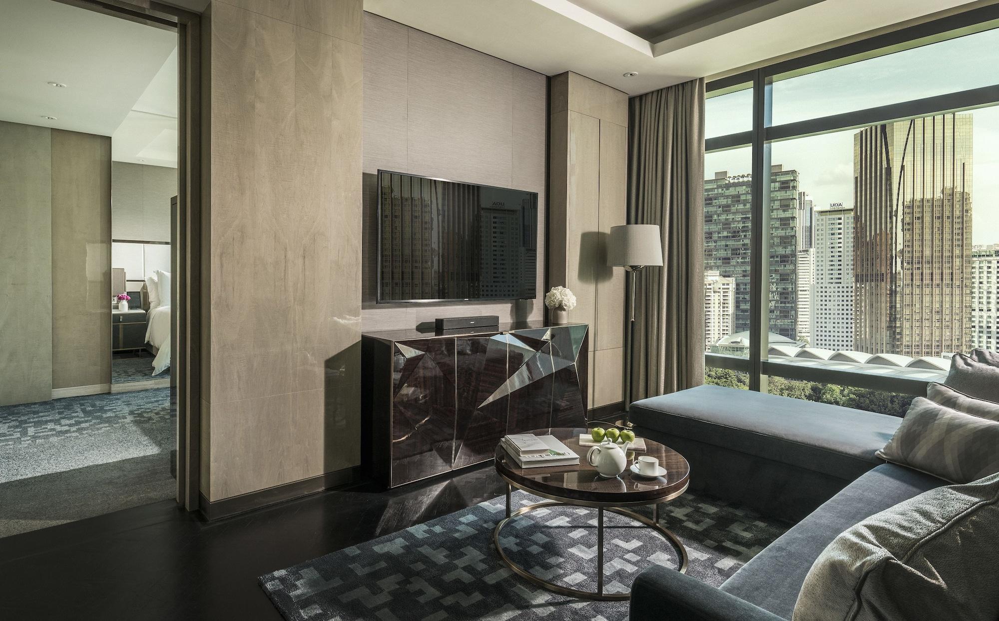 Hotel Four Seasons 5*